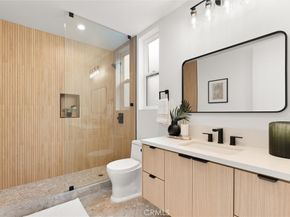 6059 N Tujunga Avenue, North Hollywood CA 91606