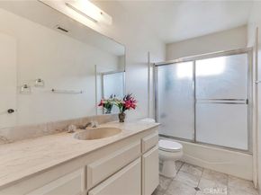 3220 California, Signal Hill CA 90755