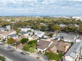 3220 California, Signal Hill CA 90755