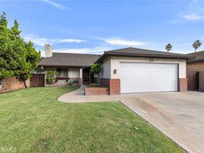 3220 California, Signal Hill CA 90755