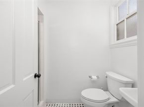 10366 Ashton Avenue, Los Angeles CA 90024