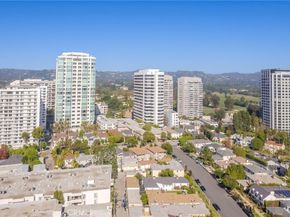 10366 Ashton Avenue, Los Angeles CA 90024