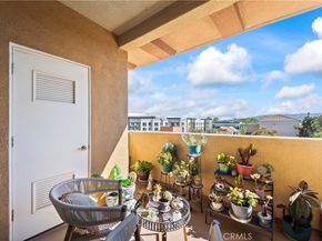 21345 Hawthorne, Torrance CA 90503