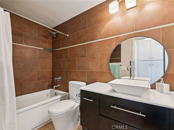 641 S Prospect Avenue 103, Redondo Beach CA 90277