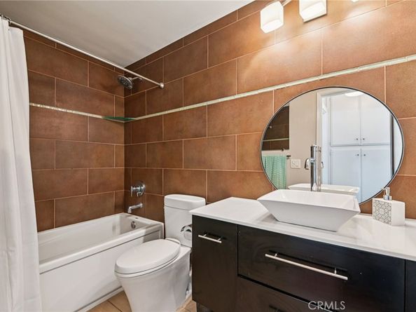 641 S Prospect Avenue 103, Redondo Beach CA 90277