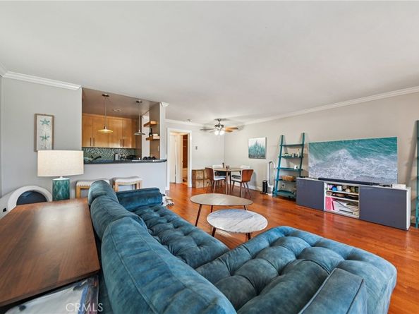 641 S Prospect Avenue 103, Redondo Beach CA 90277