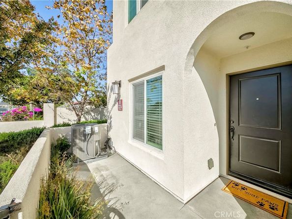 22214 Meyler Street, Torrance CA 90502