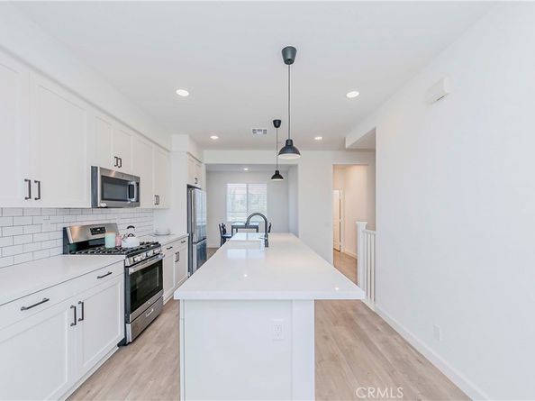 22214 Meyler Street, Torrance CA 90502
