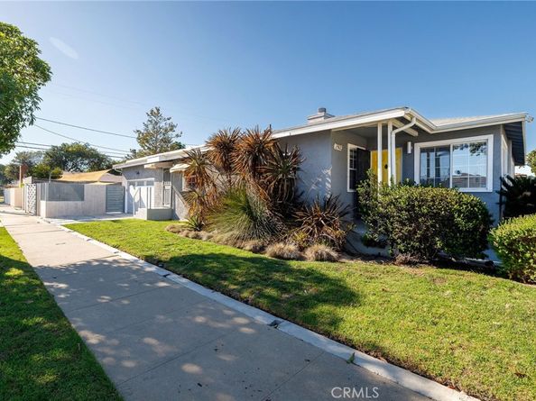 2905 Magnolia Avenue, Long Beach CA 90806