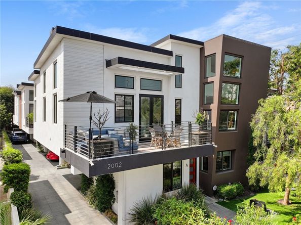 2002 Carnegie Lane A, Redondo Beach CA 90278