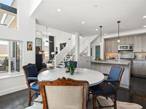 2002 Carnegie Lane A, Redondo Beach CA 90278