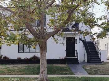 1247 S Sycamore Avenue