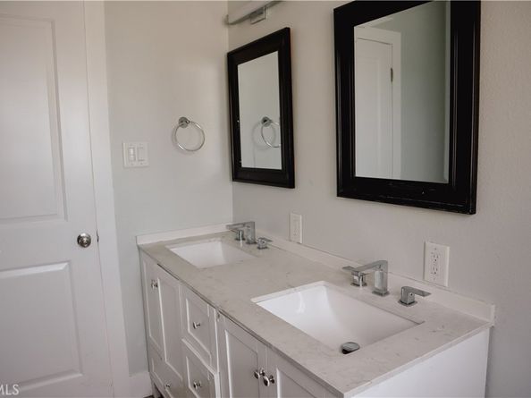1247 S Sycamore Avenue, Los Angeles CA 90019