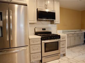 1247 S Sycamore Avenue, Los Angeles CA 90019
