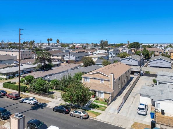 1629 208th Street, Torrance CA 90501