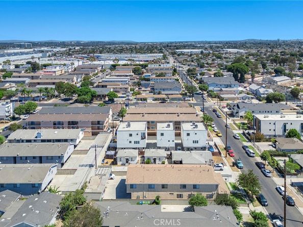 1629 208th Street, Torrance CA 90501