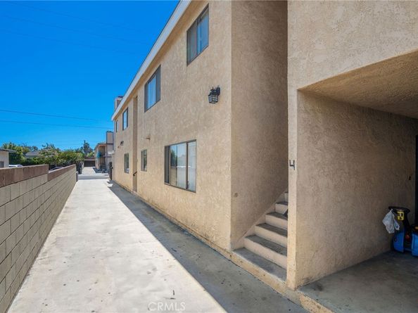 1629 208th Street, Torrance CA 90501