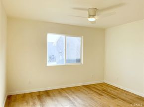 11835 Gale Ave, Hawthorne CA 90250