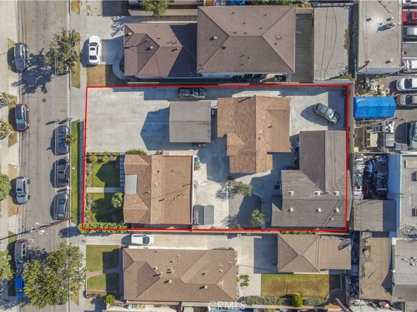 11835 Gale Ave, Hawthorne CA 90250