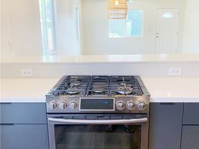 11835 Gale Ave, Hawthorne CA 90250
