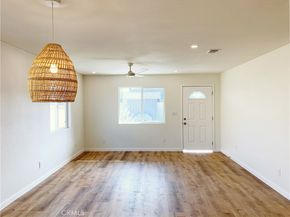 11835 Gale Ave, Hawthorne CA 90250