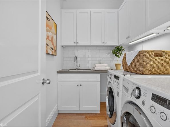 8056 Kentwood Avenue, Los Angeles CA 90045