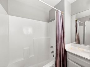 15205 S Budlong Avenue 19, Gardena CA 90247