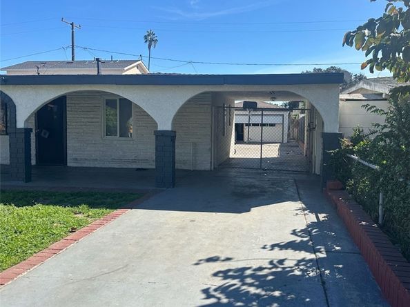 2470 Webster, Long Beach CA 90810