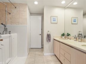 850 E OCEAN Boulevard 302, Long Beach CA 90802