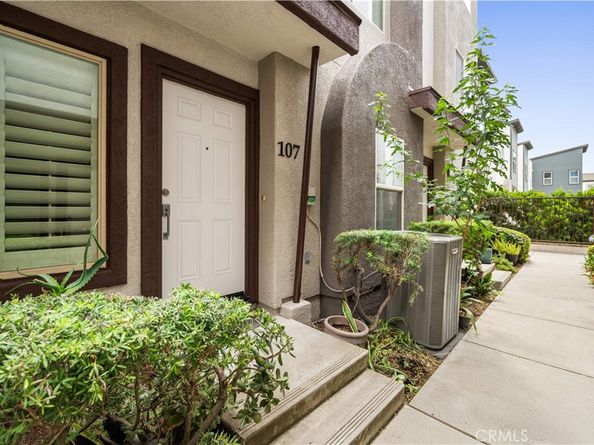 323 Tesoro 107, Escondido CA 92025