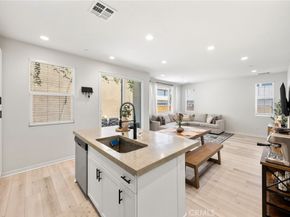 16064 Jamie Ln 7, Fontana CA 92336