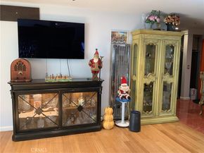 409 Burchett 220, Glendale CA 91203