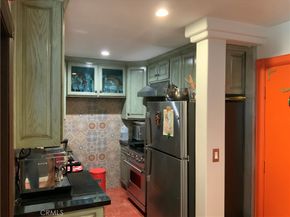 409 Burchett 220, Glendale CA 91203