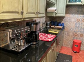 409 Burchett 220, Glendale CA 91203