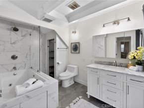 941 W Hawthorn 9, San Diego CA 92101