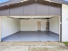 1713 Oahu Place, Costa Mesa CA 92626