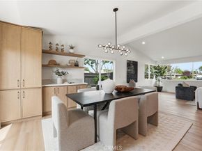 1713 Oahu Place, Costa Mesa CA 92626