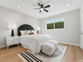1713 Oahu Place, Costa Mesa CA 92626