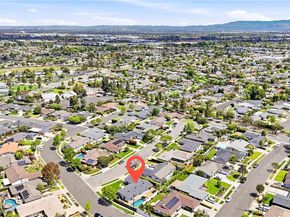 1713 Oahu Place, Costa Mesa CA 92626
