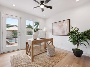 1713 Oahu Place, Costa Mesa CA 92626
