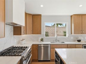 1713 Oahu Place, Costa Mesa CA 92626
