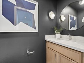 1713 Oahu Place, Costa Mesa CA 92626