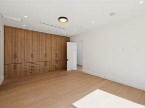 5280 Sanchez, Los Angeles CA 90008