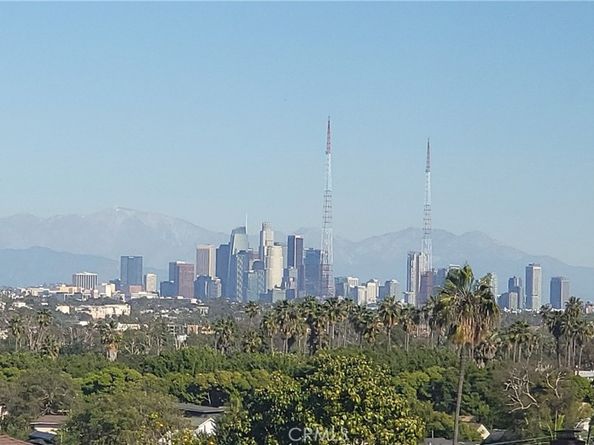 5280 Sanchez, Los Angeles CA 90008