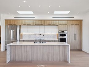 5280 Sanchez, Los Angeles CA 90008