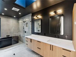 5280 Sanchez, Los Angeles CA 90008