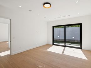 5280 Sanchez, Los Angeles CA 90008