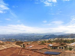 20564 W Bluebird Court, Porter Ranch CA 91326