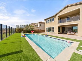 20564 W Bluebird Court, Porter Ranch CA 91326