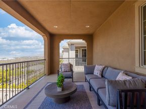 1186 Viejo Hills Dr, Lake Forest CA 92610